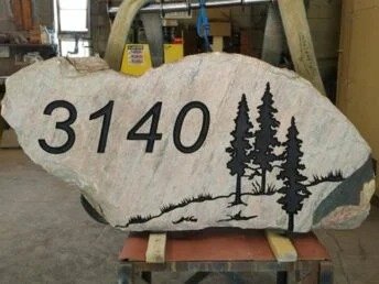 Imgi 62 NaturalRockAddress 370x258x13x0x344x258x1724661254